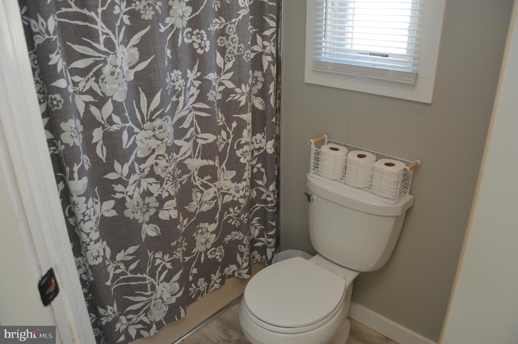 25 Bordic Road Reading, PA 19606 - Photo 32 of 40 Bath 2