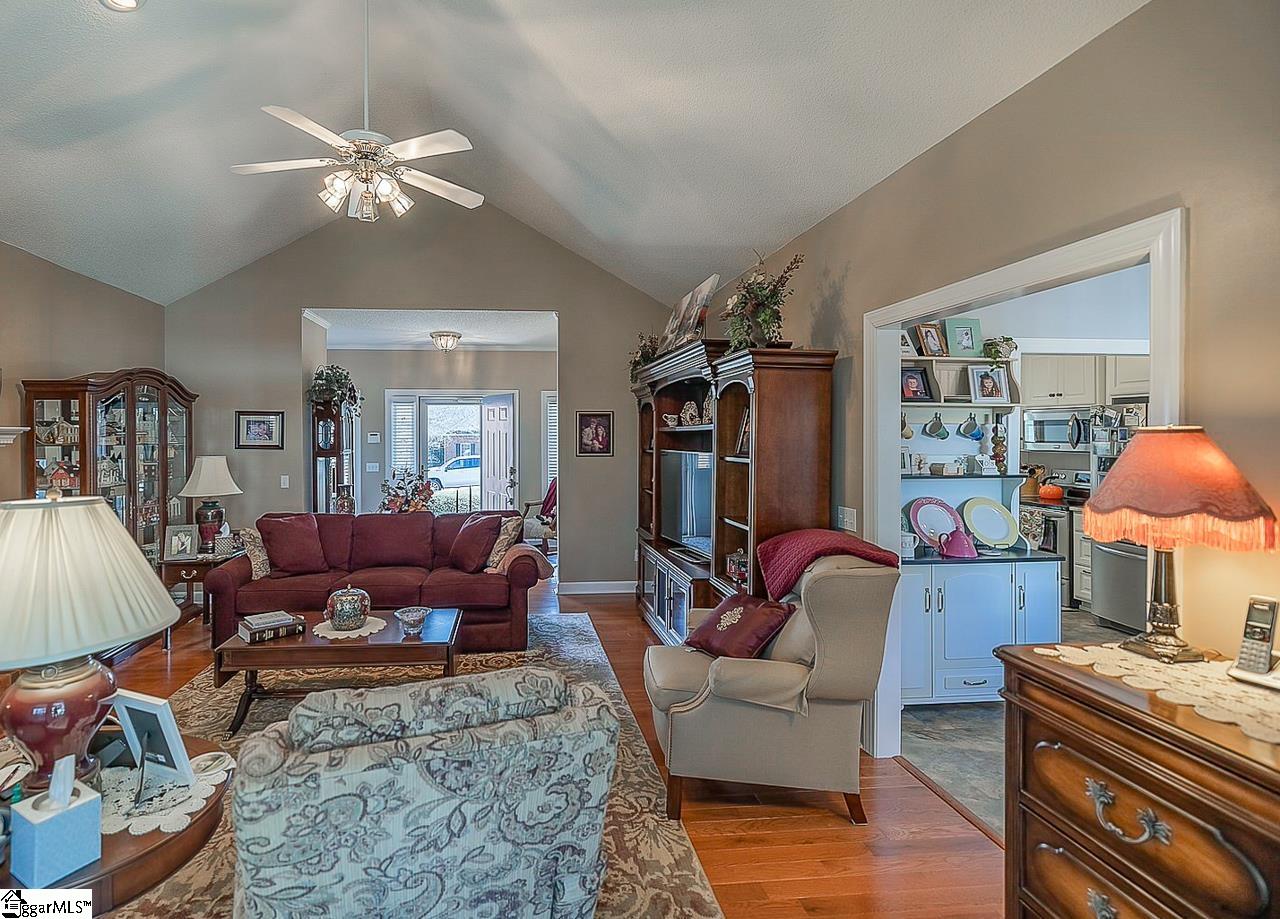 113 Engram Lane Anderson, SC 29621 - Photo 10 of 36