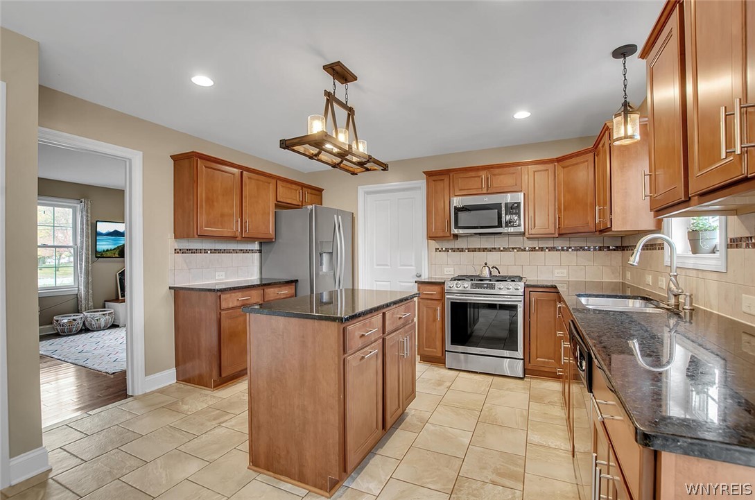 5381 Thompson Road Clarence, NY 14031 - Photo 13 of 50