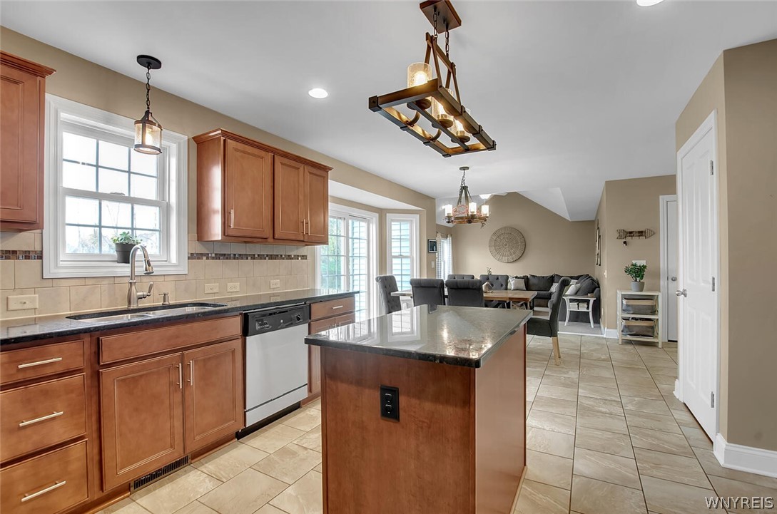 5381 Thompson Road Clarence, NY 14031 - Photo 15 of 50