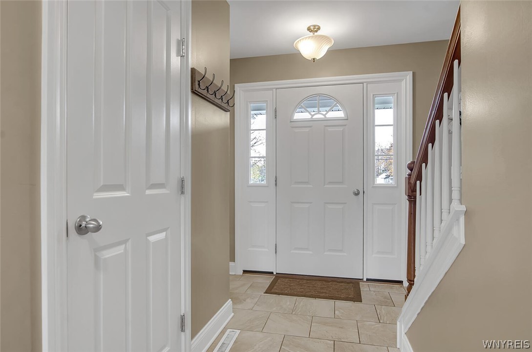 5381 Thompson Road Clarence, NY 14031 - Photo 3 of 50