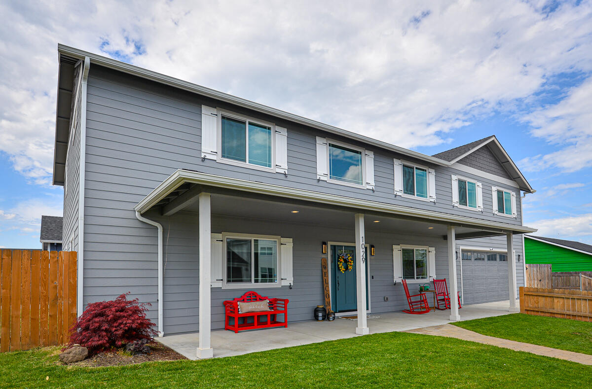 1029 Brandon Way Phoenix, OR 97535 - Photo 71 of 75 1029 Brandon Way 4.24.25-122