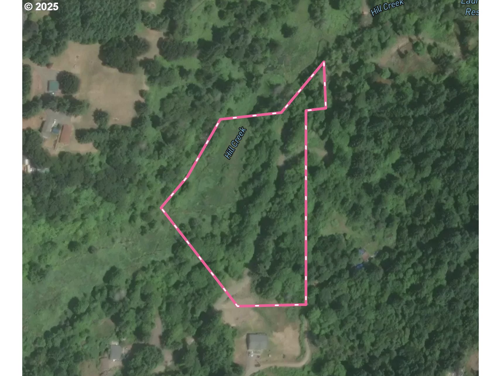 38353 Southwest Laurelwood Road Gaston, OR 97119 - Photo 15 of 17 a view of a yard