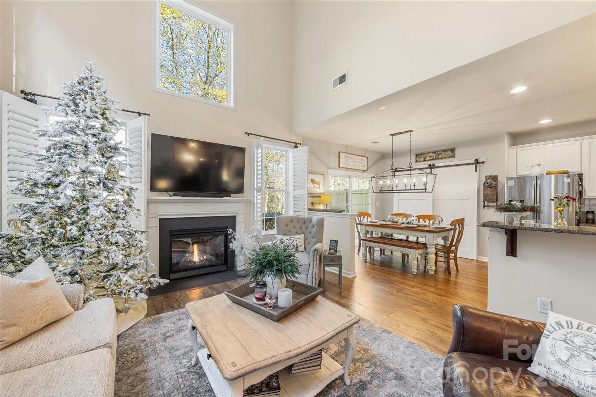 718 Deerbrook Lane Tega Cay, SC 29708 - Photo 11 of 45