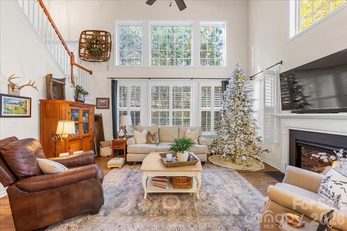 718 Deerbrook Lane Tega Cay, SC 29708 - Photo 14 of 45