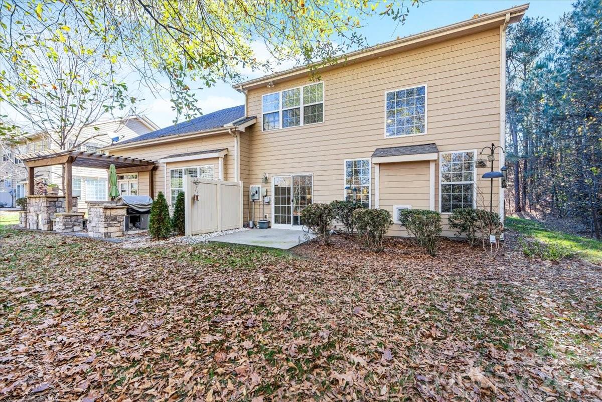 718 Deerbrook Lane Tega Cay, SC 29708 - Photo 33 of 45