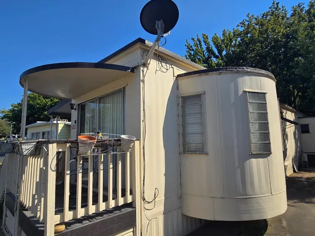 $59,900 | 5722 Clearwater Drive, Unit 18, Sacramento, CA 95841