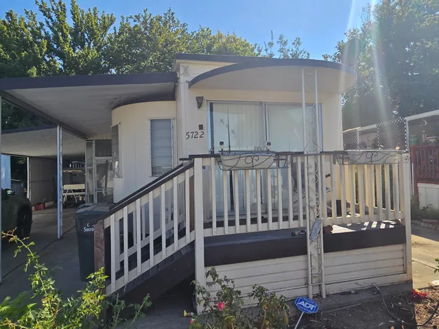 $59,900 | 5722 Clearwater Drive, Unit 18, Sacramento, CA 95841