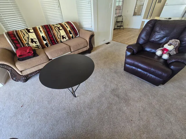 $59,900 | 5722 Clearwater Drive, Unit 18, Sacramento, CA 95841