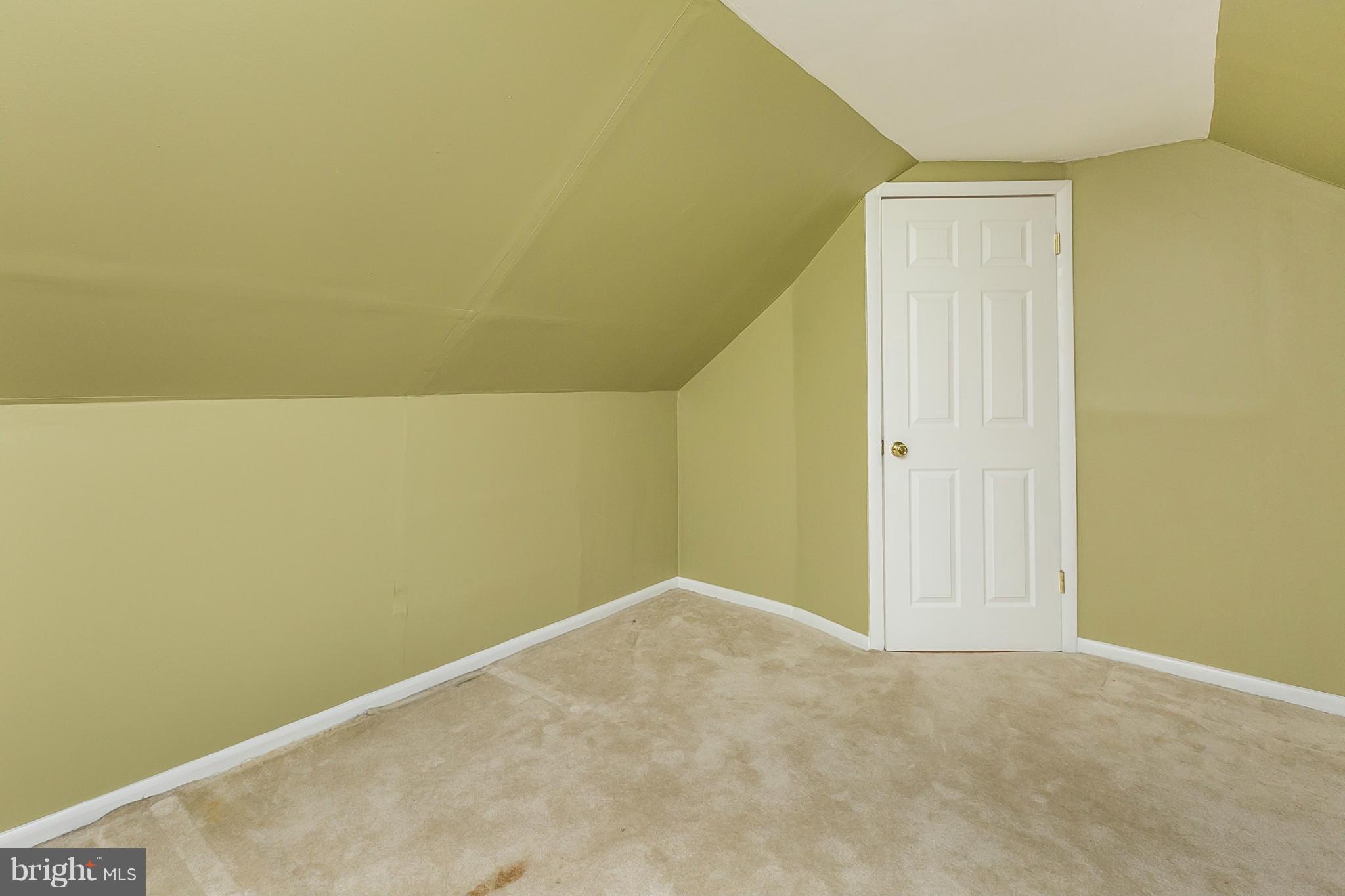 1614 Middleborough Road Baltimore, MD 21221 - Photo 15 of 26 Bedroom