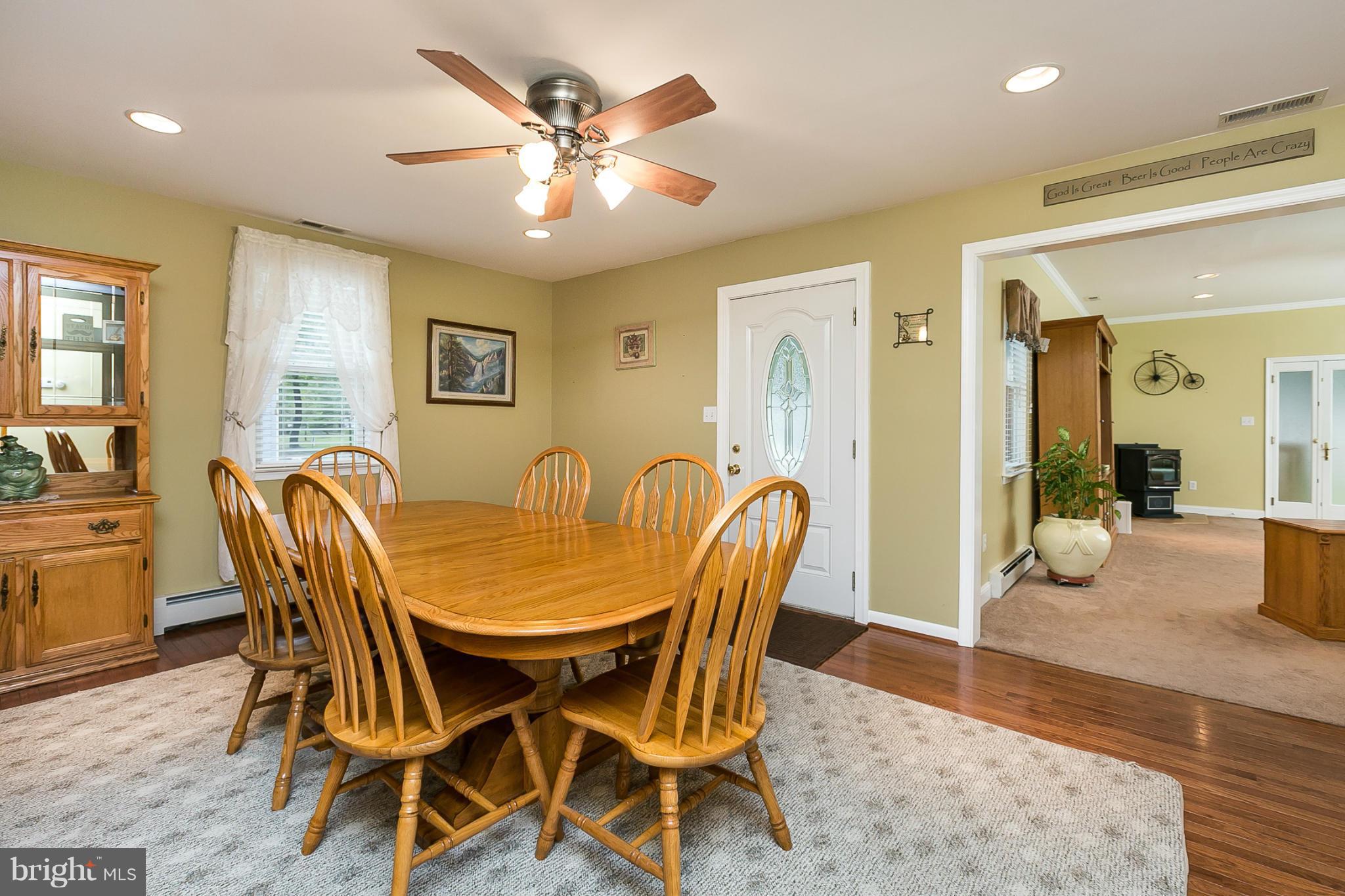 1614 Middleborough Road Baltimore, MD 21221 - Photo 7 of 26 Dining Room