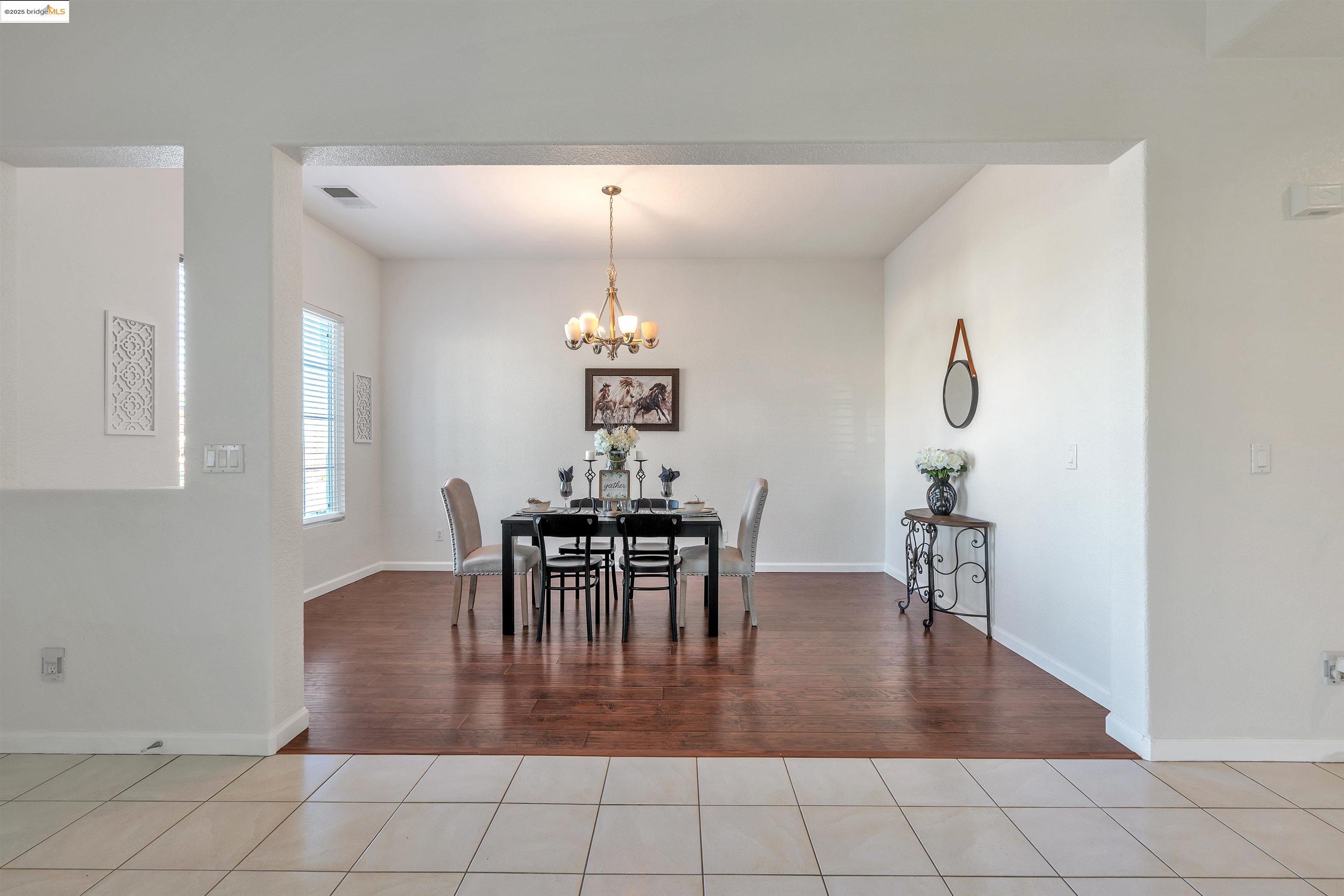 166 Rangewood Drive Pittsburg, CA 94565 - Photo 5 of 42 a view of a dining room with furniture