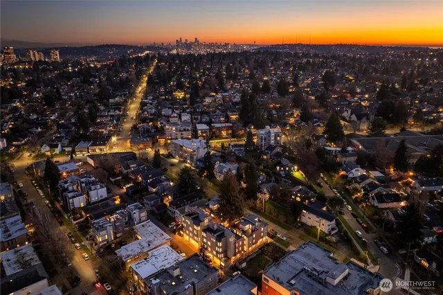 $1,038,000 | 6546 A Latona Avenue Northeast, Seattle, WA 98115