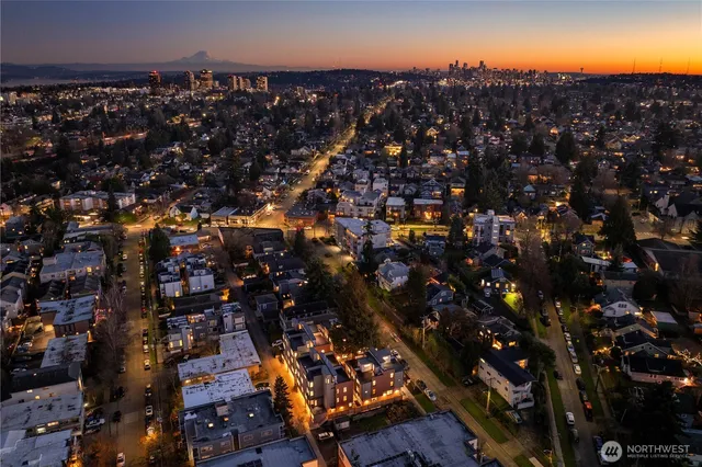 $1,038,000 | 6546 A Latona Avenue Northeast, Seattle, WA 98115