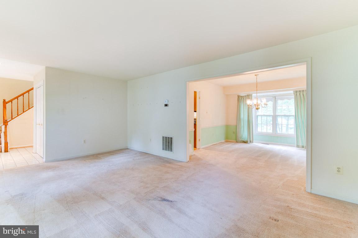 7819 Huntsman Boulevard Springfield, VA 22153 - Photo 5 of 40 Gallery Image 5