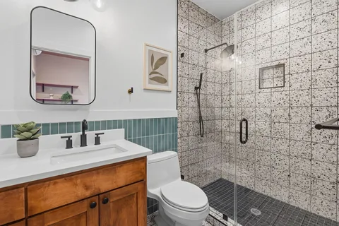 $900,000 | 5509 Avenue F, Austin, TX 78751