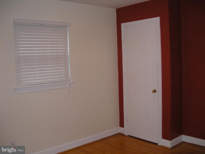 7110 Highland Street Springfield, VA 22150 - Photo 5 of 28 Interior (General)