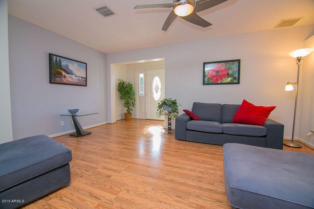 1308 West Lawrence Road Phoenix, AZ 85013 - Photo 27 of 42 Family Room