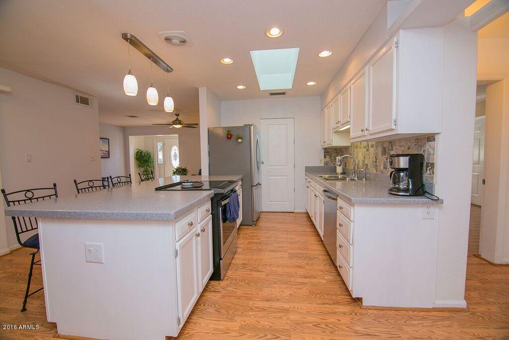 1308 West Lawrence Road Phoenix, AZ 85013 - Photo 10 of 42 28 - Copy