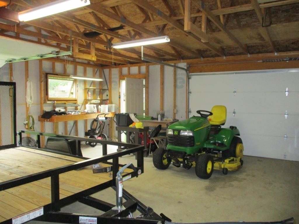 9215 Ridgewood Road Rock Island, IL 61201 - Photo 38 of 39 Gallery Image 38