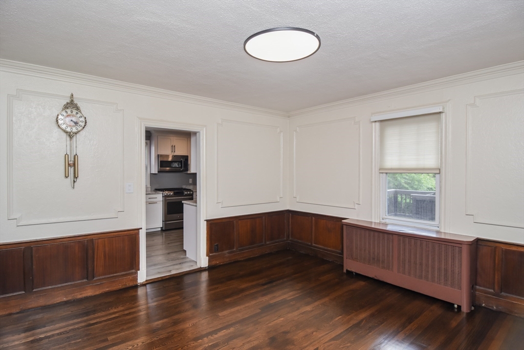 291 Russett Road Brookline, MA 02467 - Photo 7 of 23