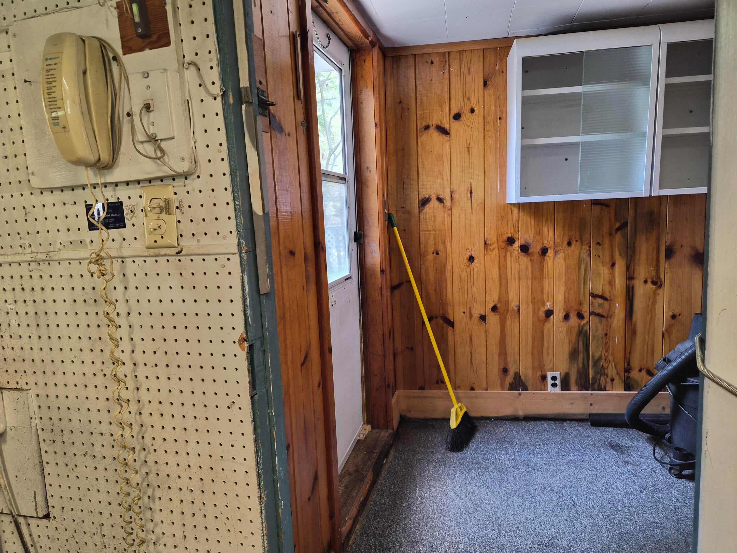 10831 South Grayling Road Roscommon, MI 48653 - Photo 103 of 168 Gallery Image 103