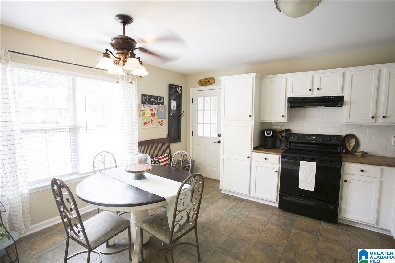 1228 13th Street Pleasant Grove, AL 35127 - Photo 3 of 20