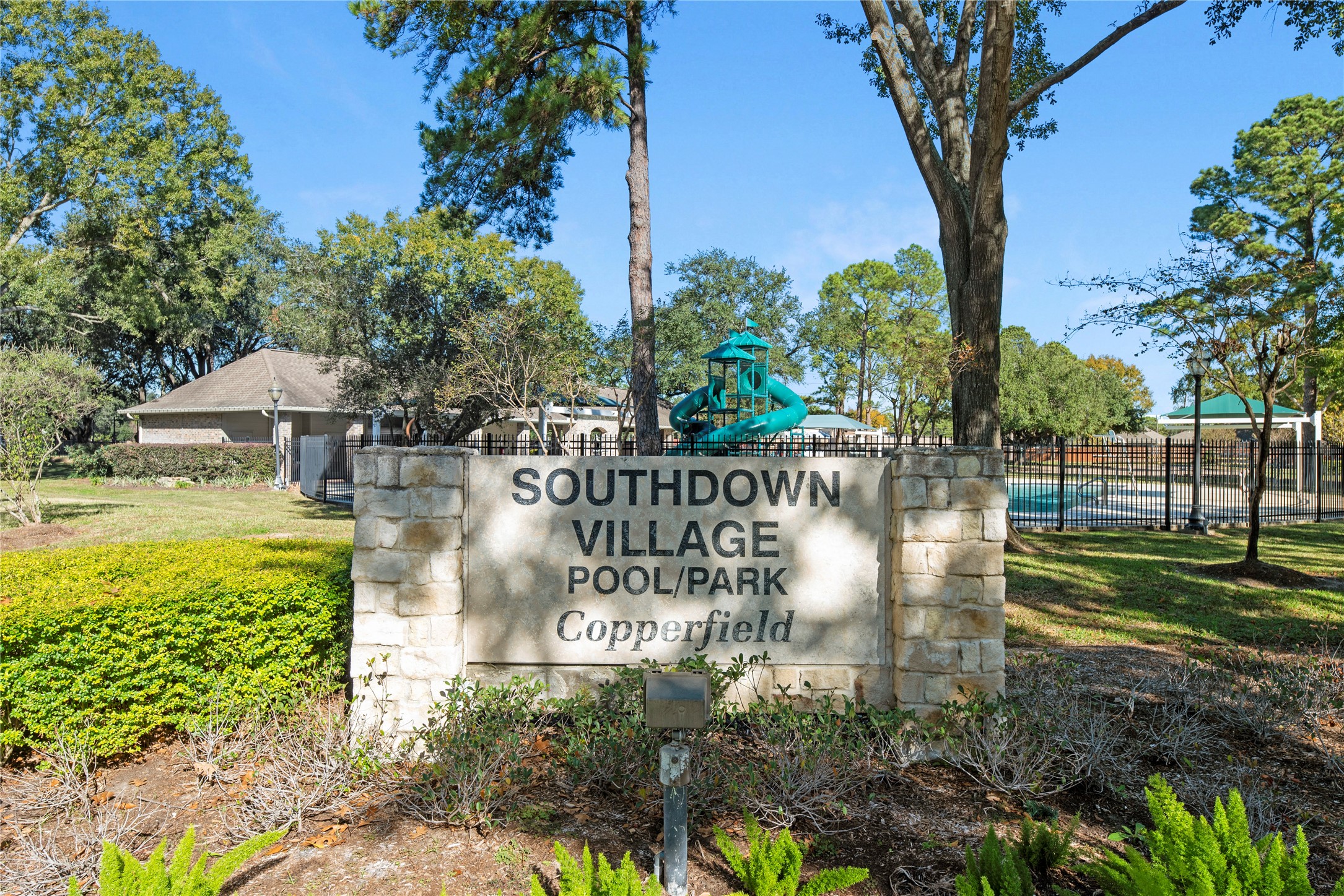 7403 Foxton Pl Court Houston, TX 77095 - Photo 33 of 41 Welcome to Southdown Village,
a well-loved Copperfield
community known for its mature
trees, friendly neighbors,
wonderful amenities, and easy
access to everyday
conveniences.