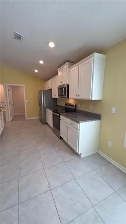 $2,900 | 70 Oakleaf Way, Palm Coast, FL 32137