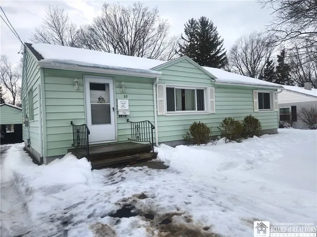 $169,900 | 93 Seymour Street, Pomfret, NY 14063