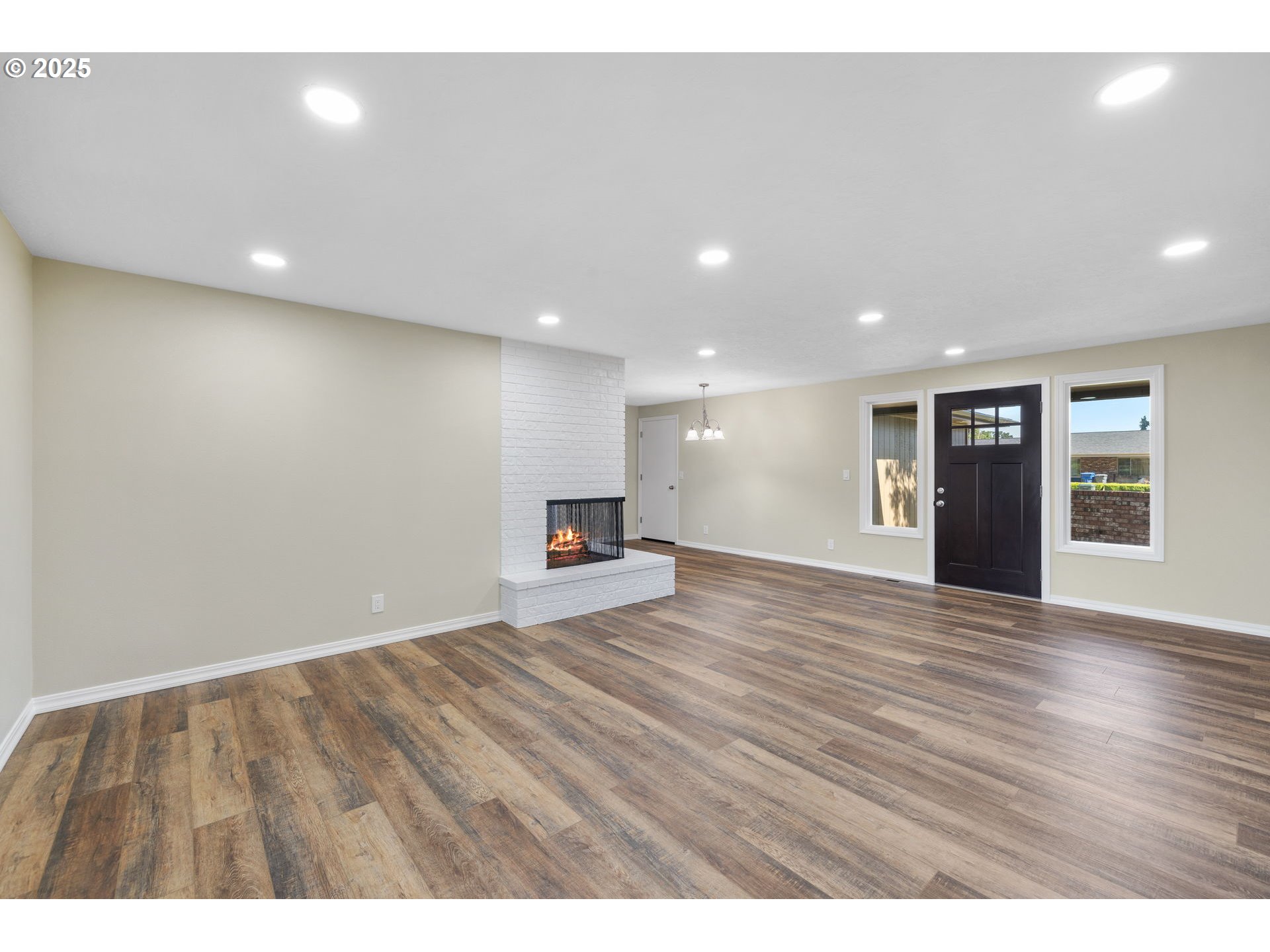 1080 Lockhaven Drive North Keizer, OR 97303 - Photo 8 of 31