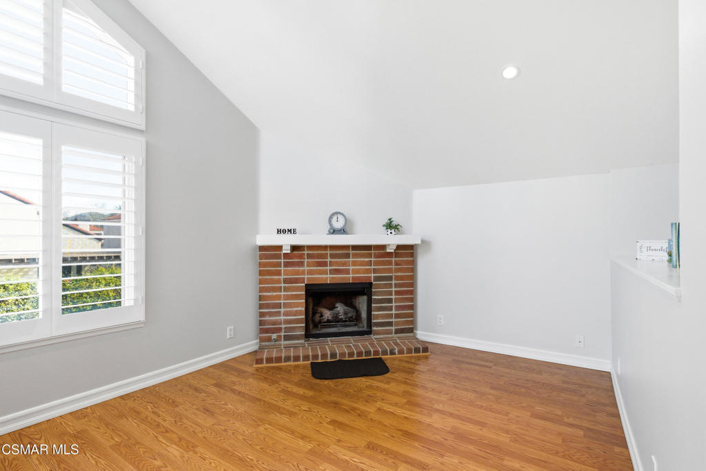 2058 Coleman Court Simi Valley, CA 93063 - Photo 30 of 60