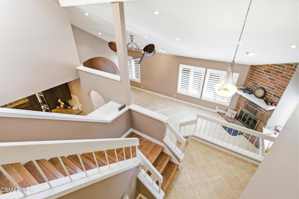 2058 Coleman Court Simi Valley, CA 93063 - Photo 3 of 60