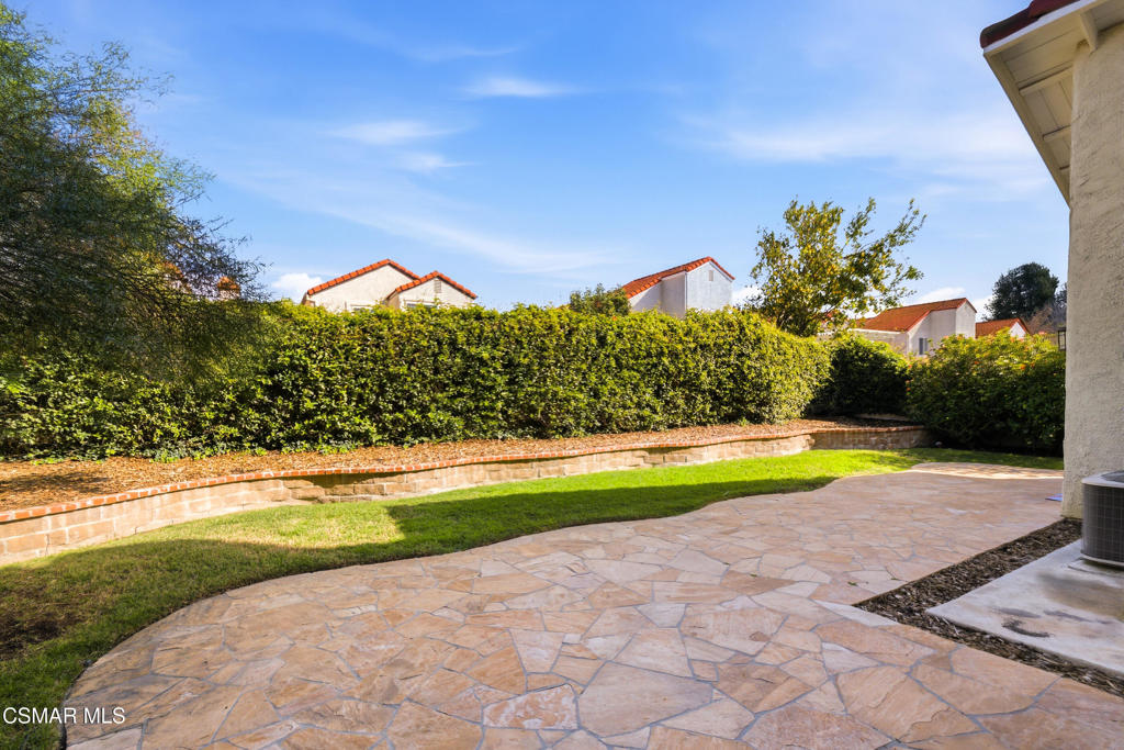 2058 Coleman Court Simi Valley, CA 93063 - Photo 40 of 60