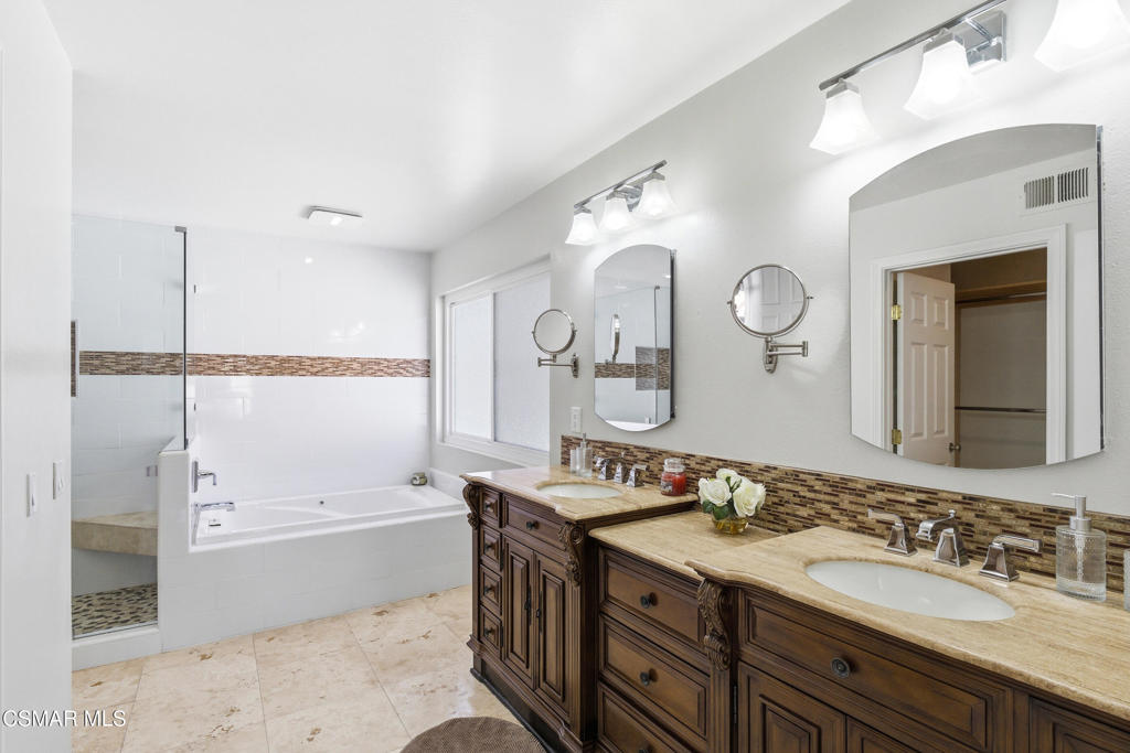 2058 Coleman Court Simi Valley, CA 93063 - Photo 4 of 60