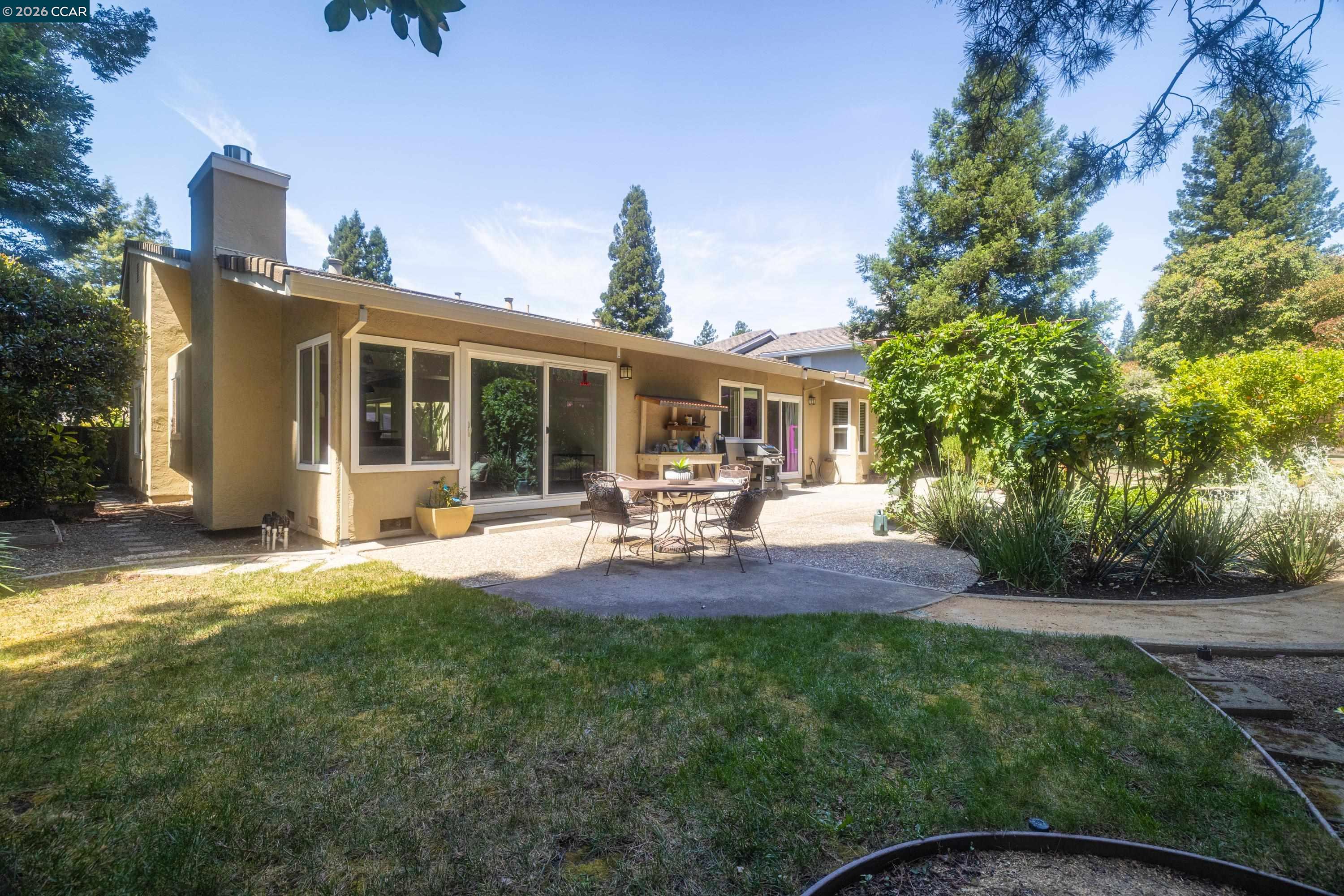 87 Lone Pine Court San Ramon, CA 94582 - Photo 40 of 54