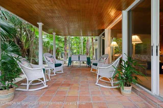 $9,295,000 | 110 Merrain Road, Palm Beach, FL 33480