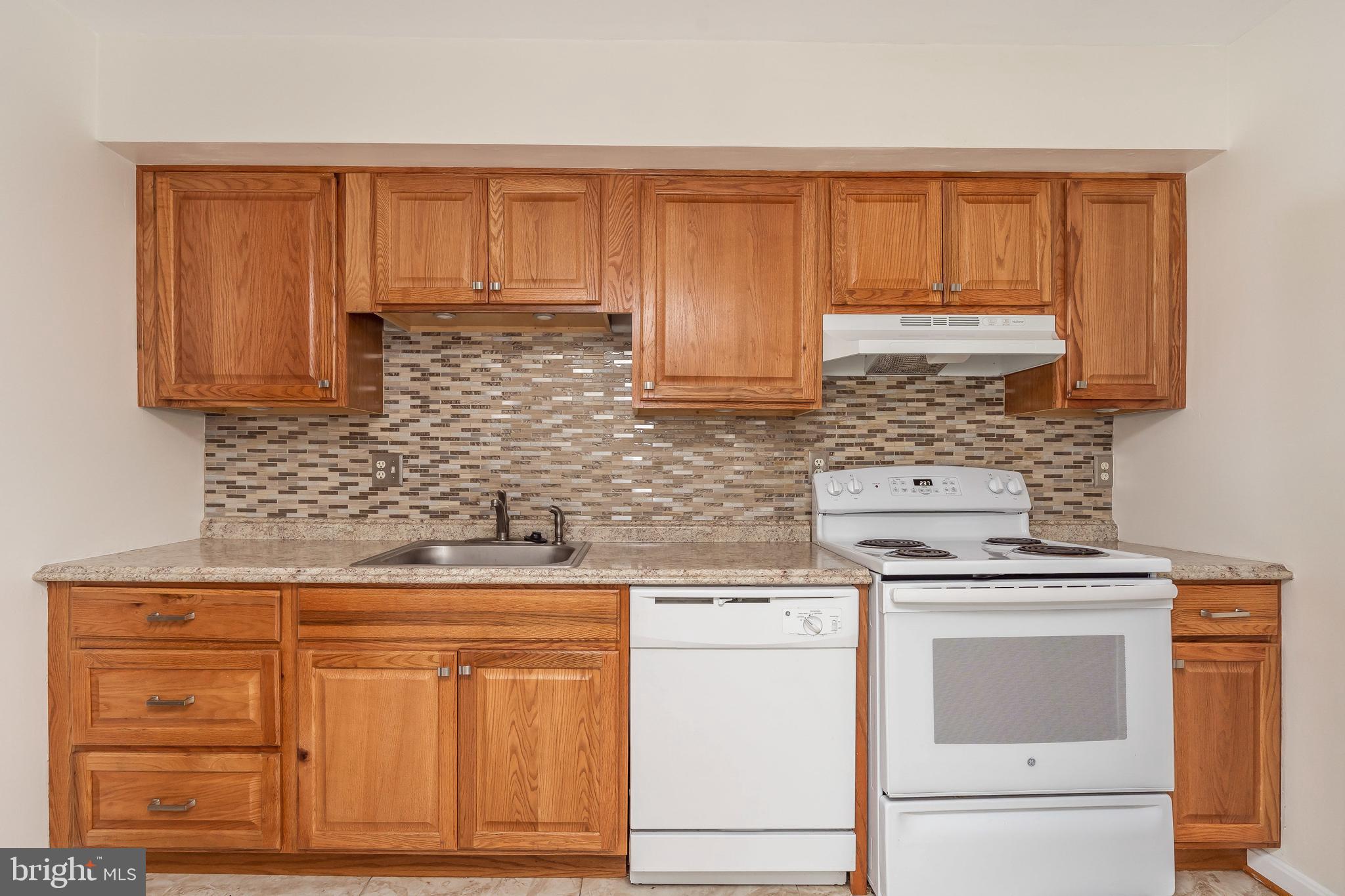9005 North Laurel Road, Unit B Laurel, MD 20723 - Photo 11 of 22 Gallery Image 11