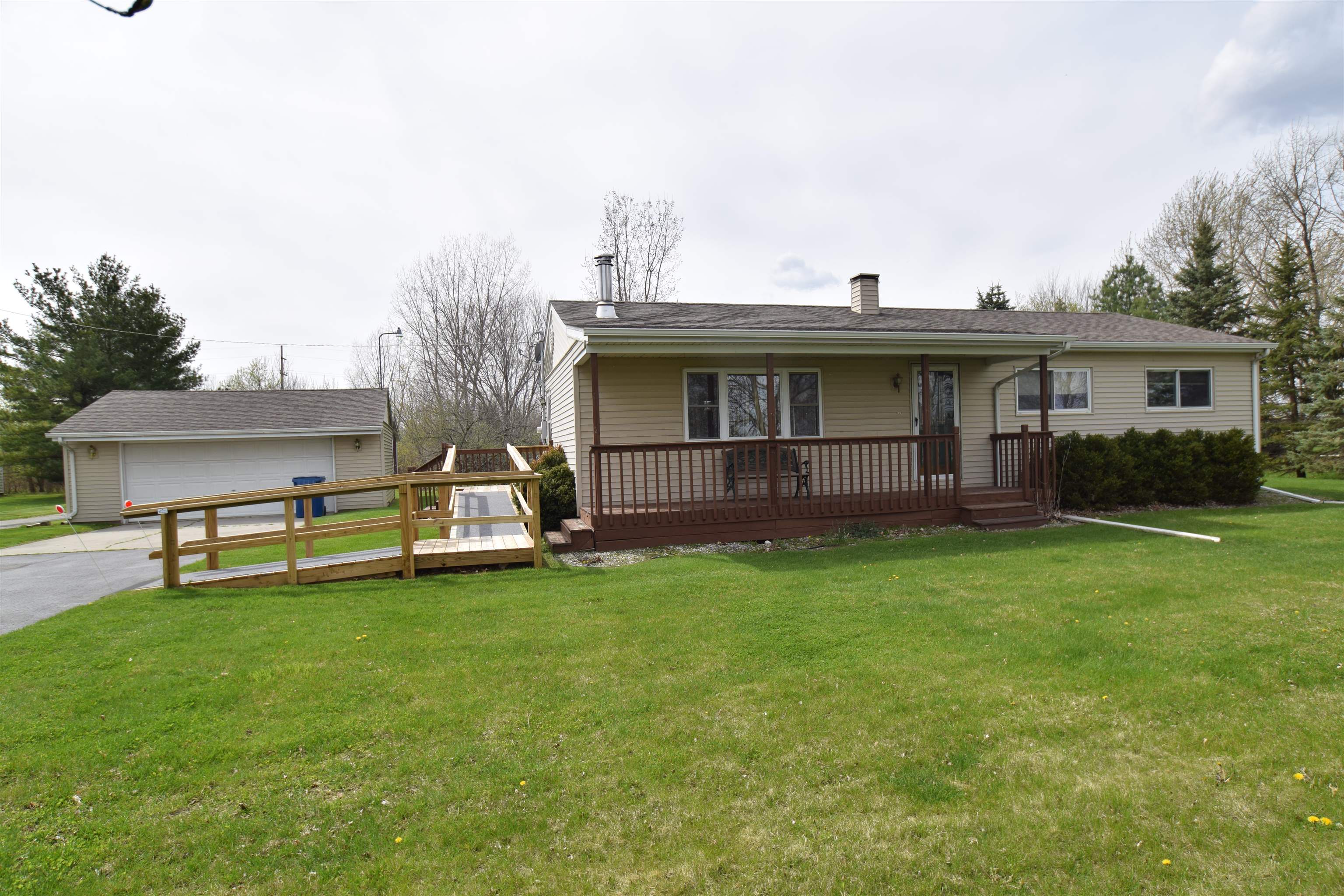 5666 11 Mile Road Freeland, MI 48623 - Photo 1 of 23