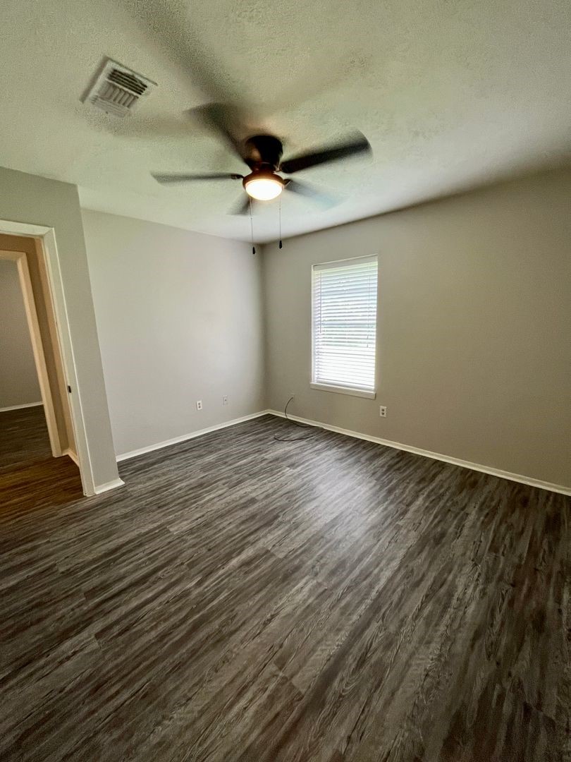 1404 Rescue Court College Station, TX 77845 - Photo 11 of 12
