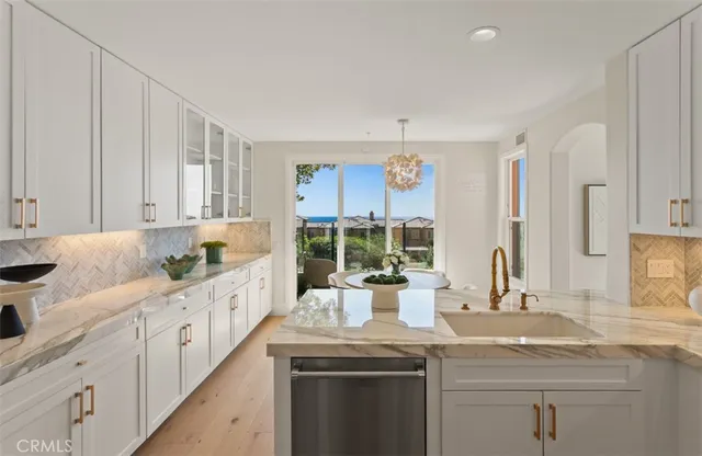 $4,250,000 | 7 Suprema Drive, Newport Coast, CA 92657