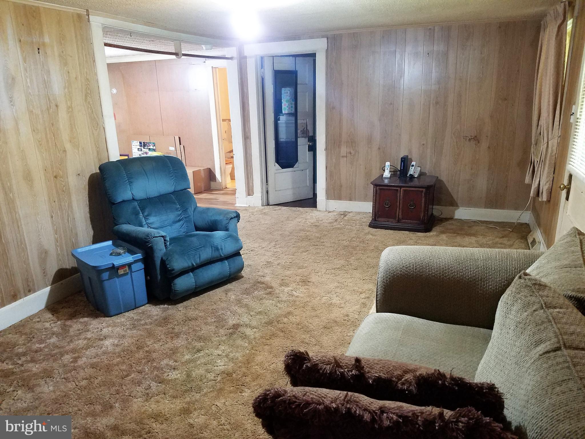 519 Aldino Stepney Road Aberdeen, MD 21001 - Photo 5 of 22 Living Room