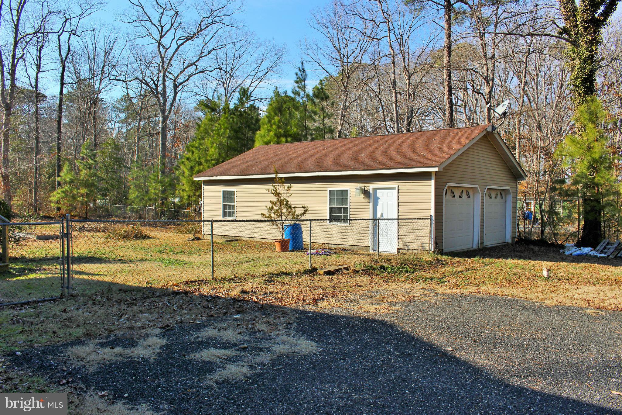 17855 Point Lookout Road Lexington Park, MD 20653 - Photo 3 of 18 Deluxe garage/shop