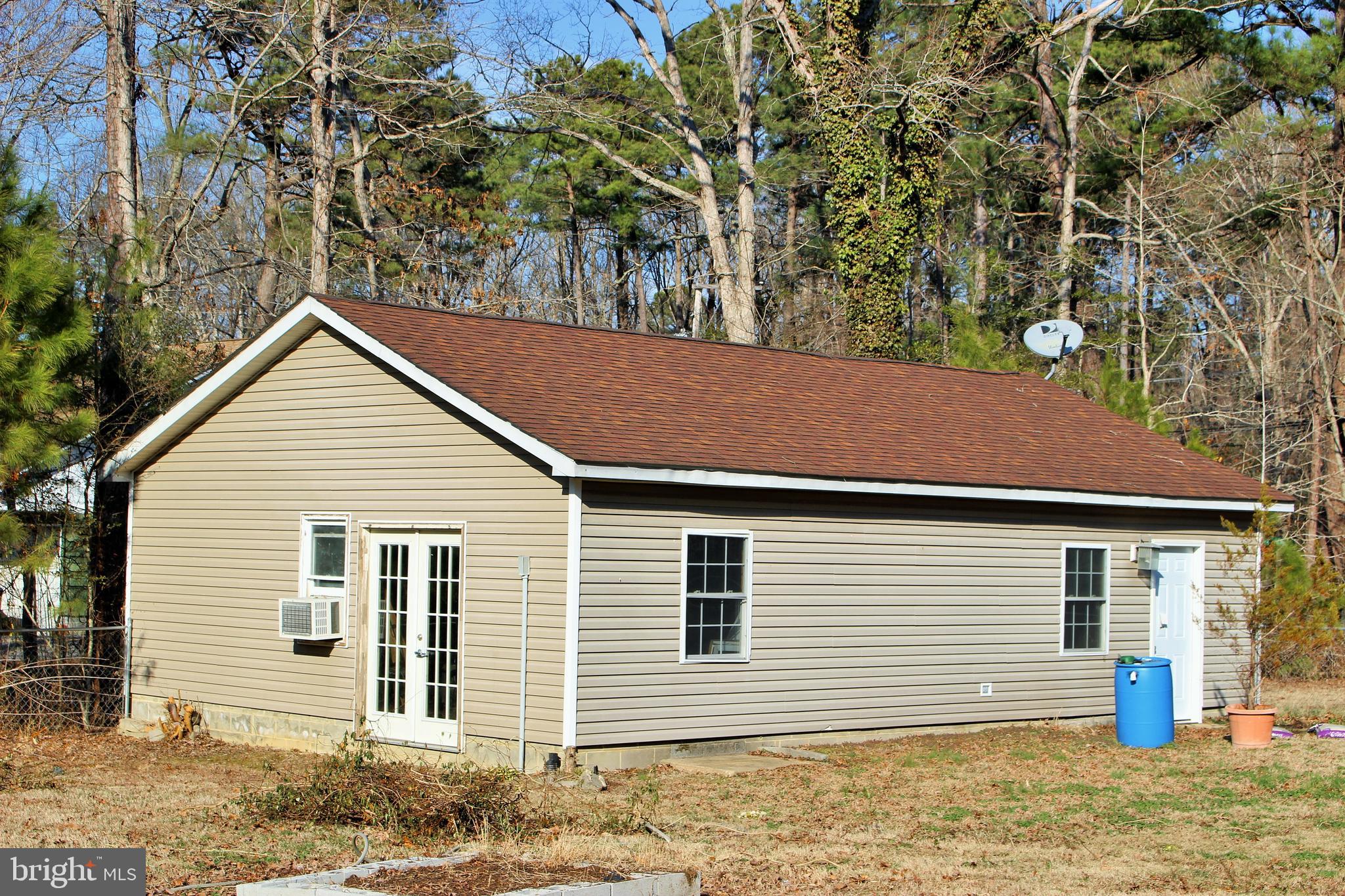 17855 Point Lookout Road Lexington Park, MD 20653 - Photo 5 of 18 Garage w/electric