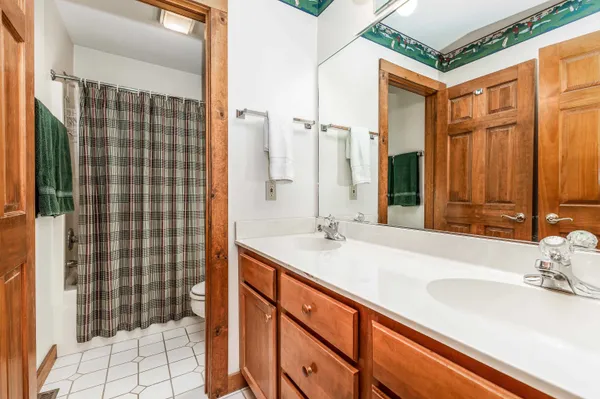 $499,000 | 17 Wedgewood Drive, Galena, IL 61036