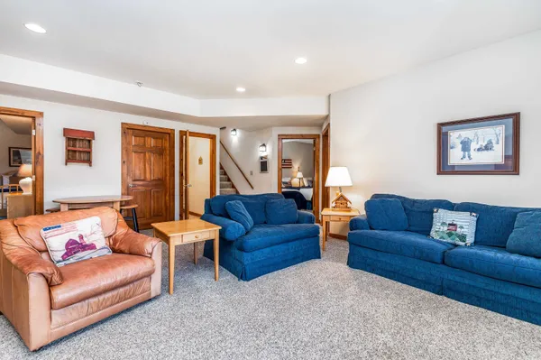 $499,000 | 17 Wedgewood Drive, Galena, IL 61036