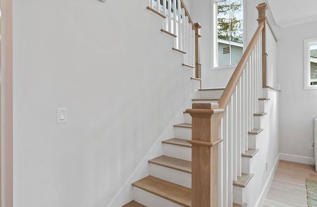 a view of entryway with a front door