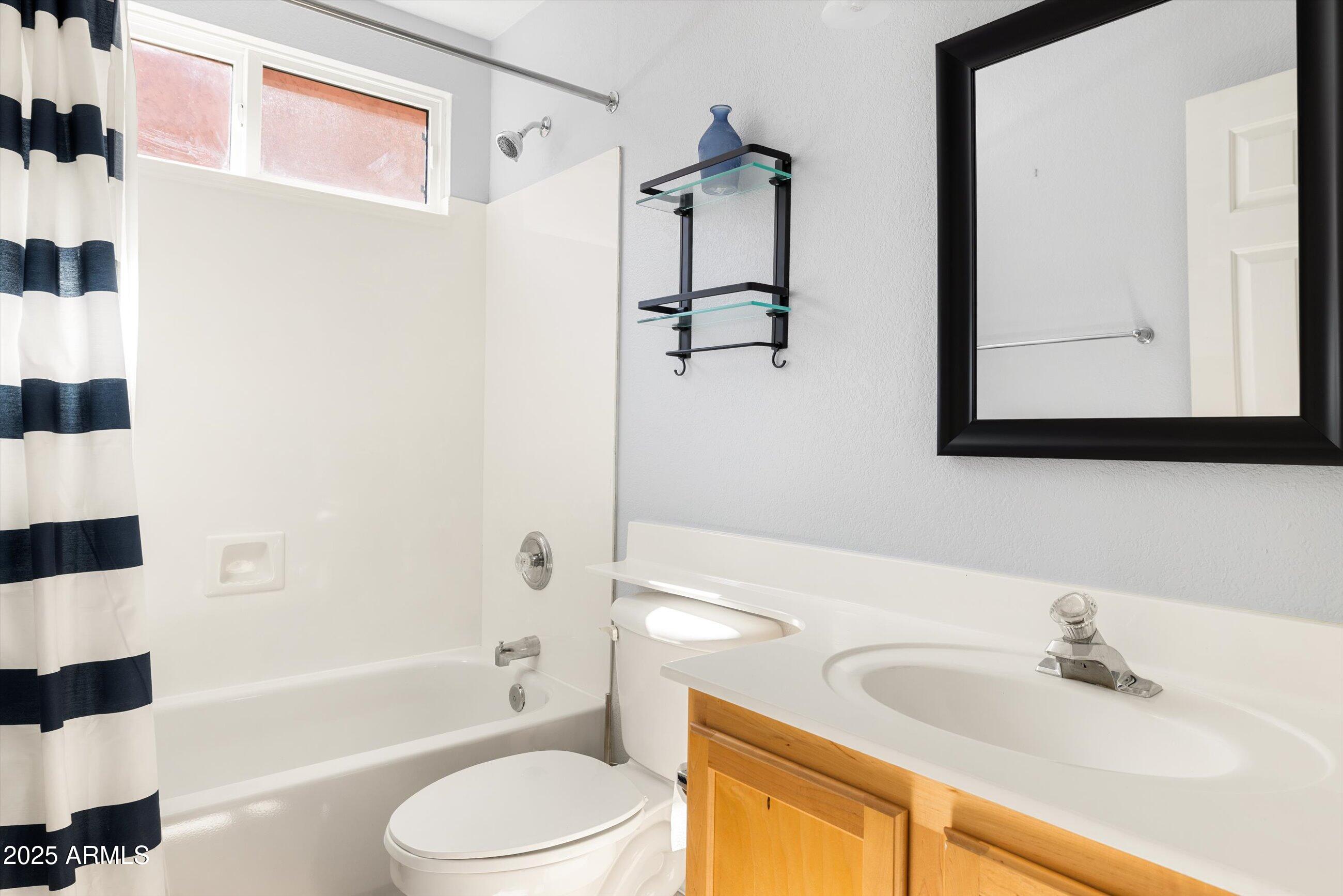 3025 East Fremont Road Phoenix, AZ 85042 - Photo 18 of 25 18-3025 E Fremont Rd, Phoenix, AZ, 85042