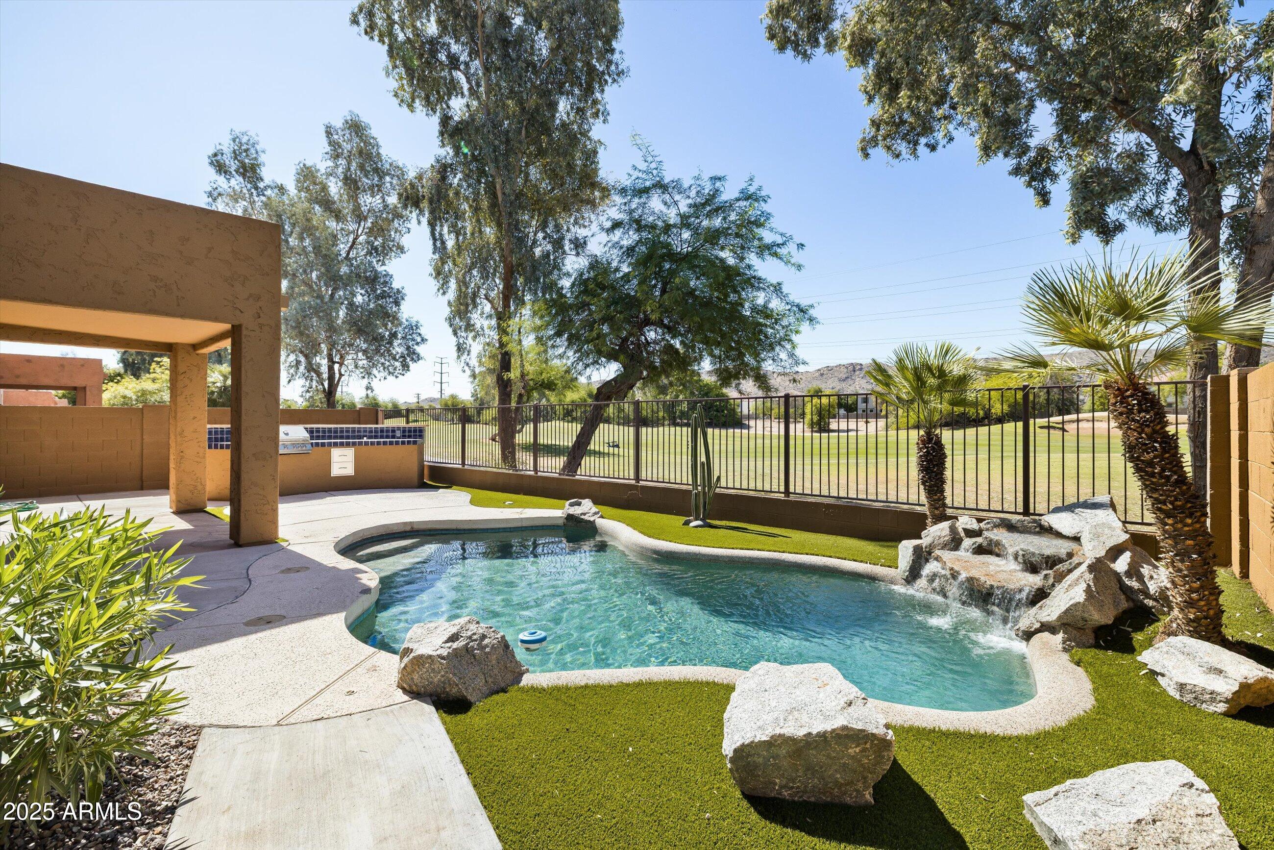 3025 East Fremont Road Phoenix, AZ 85042 - Photo 24 of 25 24-3025 E Fremont Rd, Phoenix, AZ, 85042