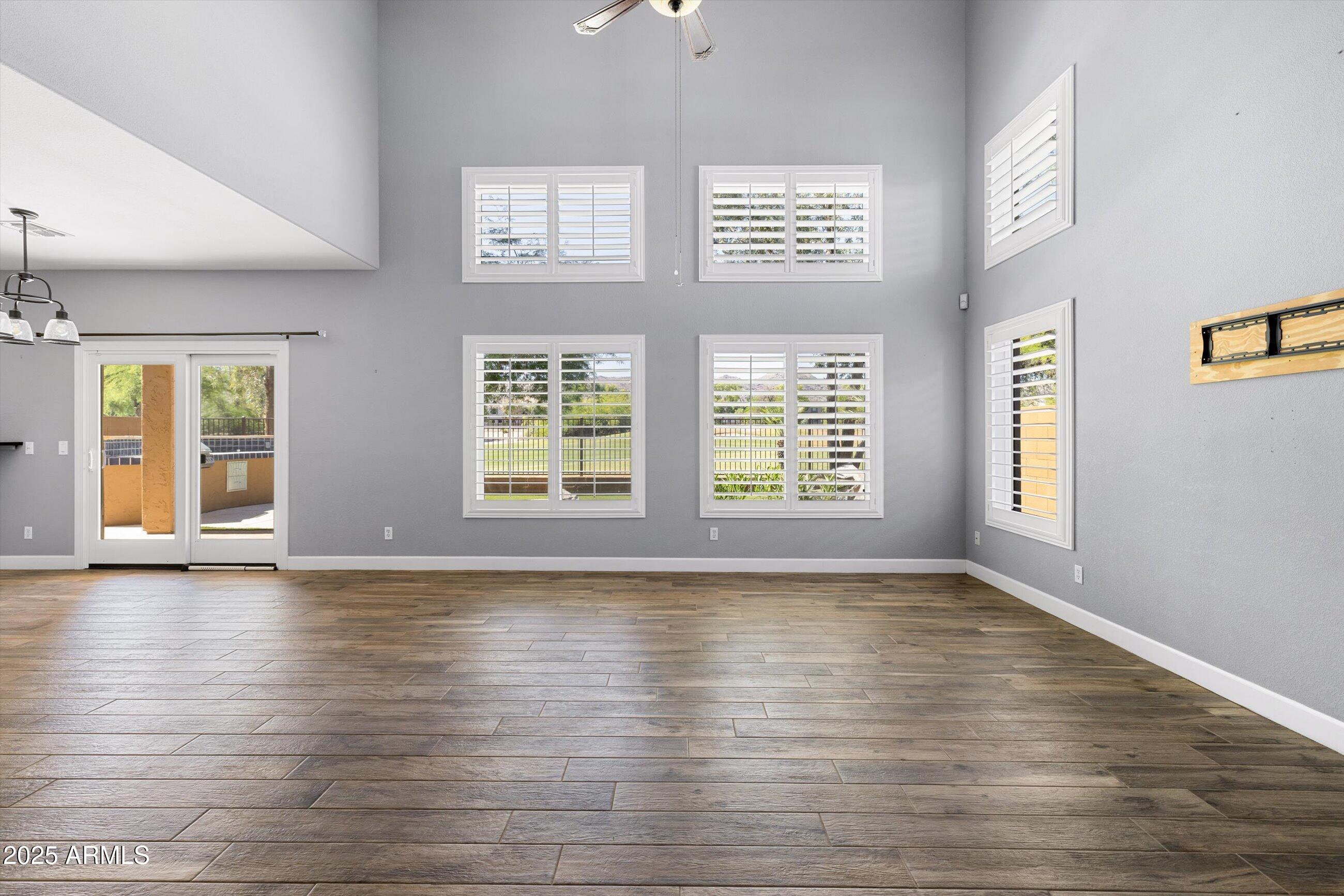 3025 East Fremont Road Phoenix, AZ 85042 - Photo 4 of 25 04-3025 E Fremont Rd, Phoenix, AZ, 85042